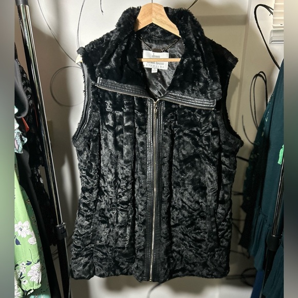 Dennis Basso Black Faux Fur Vest with Satin Lining, Multi-pockets, Size XL - Picture 4 of 9